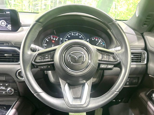 【ステアリングスイッチ】運転中、前方から目線をそらすことなく、オーディオ等の操作が可能な便利機能！安心＆快適なドライブを演出してくれます♪