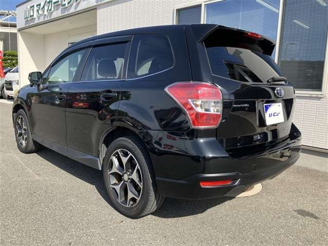 納車前には定期点検を行います。