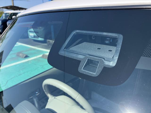 スズキ車は障害物センサーや衝突軽減ブレーキなどの安全装備も充実！運転が苦手な方でも安心して楽しくドライブができます。※車両によって装備内容が異なります。