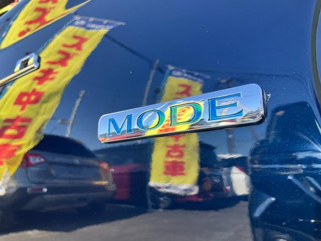 「スズキ プレミアム 認定中古車」とは、(1)スズキ独自の基準をクリアした内外装仕上げ、(2)車両状態が一目でわかる車両状態証明書、(3)安心の3年保証の3つがついた特別な中古車です。