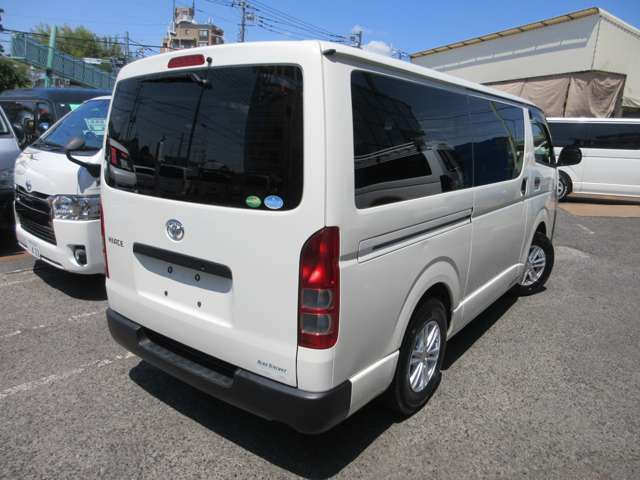 当社は全国のお客様に多数販売させていただいております。写真では伝わらない車両の状態などご希望が御座いましたら現車を確認しながら詳細にお伝えします。ローン申込みも電話・メールにて簡単です。048-261-3711