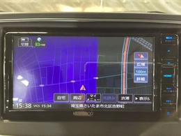 フルセグメモリーナビ付き！今まで行った事の無い所へのドライブでも安心です。