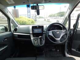 全国の皆様に、いいお車を、またお値打ち車をお手元へをモットーに心がけております。北は北海道、南は九州まで実績ございます。お客様の気持ちになって車両を吟味し出品させて頂いています。