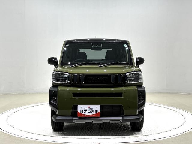【当社専門スタッフがキレイにしてます】ダイハツ広島では展示前に当社中古車センターにてクリーニング！店舗でも定期的に洗車♪品質には自信があります！お気軽にご来店下さい