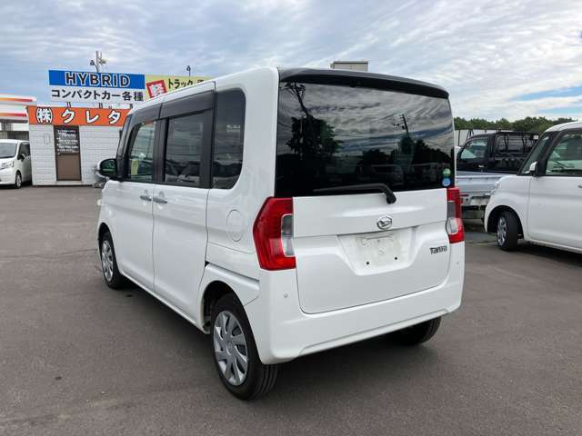 国交省の代わりに車検認定ができる「陸運局指定工場」の資格をもっており、熟練の整備士や国家資格を持った整備士が揃ってます！