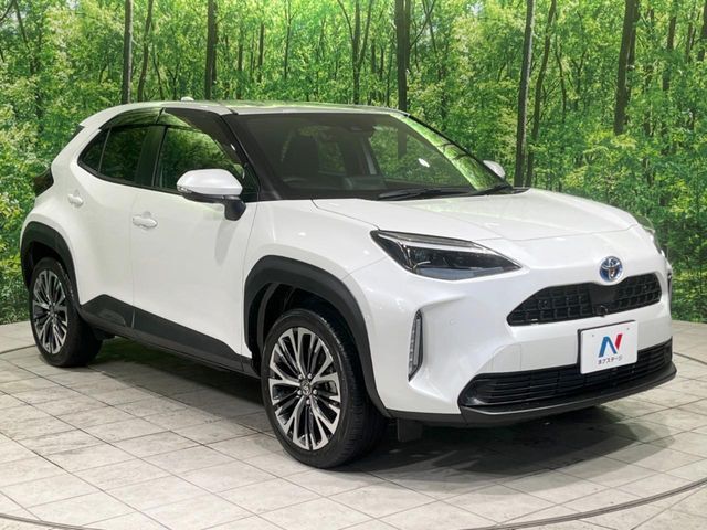 大好評のボディコーティング「弾スプラッシュコート」もご納車までに施工可能。通常のガラスコートと異なる、耐久年数6年の無機質ガラスコーティングが、ボディをキレイな状態に保ってくれます。