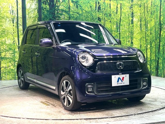 大好評のボディコーティング「弾スプラッシュコート」もご納車までに施工可能。通常のガラスコートと異なる、耐久年数6年の無機質ガラスコーティングが、ボディをキレイな状態に保ってくれます。