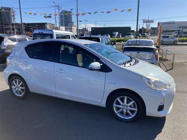 この度は数ある中古車の中から当店の展示車を閲覧頂きありがとうございます。気になる点などございましたら　☆電話　029-839-0230☆　までお問合せお待ちしております。お気軽にどうぞ！