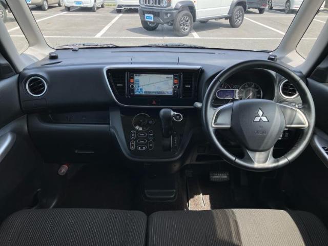 「この車の写真をもっと見たい」「状態が気になる」「この装備はついている？」どんな小さな疑問でもお気軽にお問い合わせください！