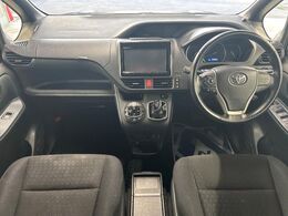 グループ総在庫数約30，000台！！全国の系列店からメーカー・車種問わずご紹介出来るので、あなたにピッタリのお車が見つかるはずです♪まずはお問い合わせ下さい☆