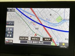 【純正ナビ】一体感のあるナビは、高級感ある車内を演出してくれます。Bluetooth再生などオーディオ機能も充実しておりますので、運転もより楽しめます♪