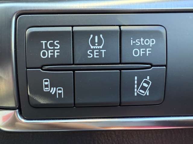 お客様のご希望に近いお車を全店の在庫車の中から探し出してご紹介致します！