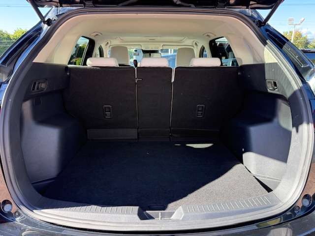 【自動車保険代理店】経験と知識豊富なスタッフが自動車保険の保証内容をご提案します。