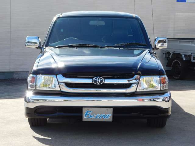 ★ハイラックススポーツピックアップ入庫しました！