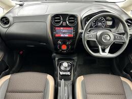 【インパネ全体】全方位で視界が広く、高い目線で運転もしやすいです！