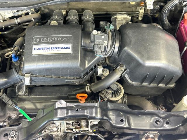 親切・丁寧な専門メカニックスタッフが応対！・車検・点検整備・事故等の修理などアフターサービスも安心。お車のカスタマイズもネクステージのサービススタッフまでご相談ください！