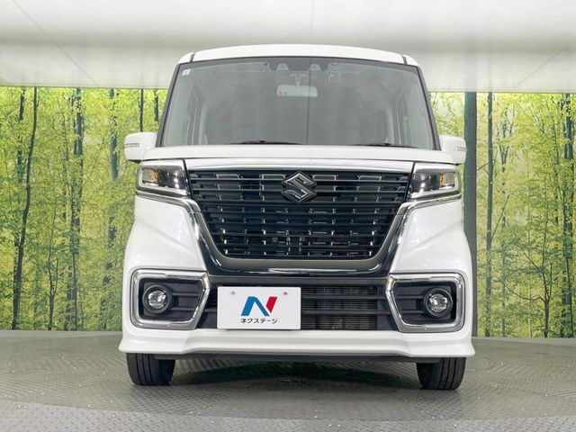 弊社では、全車『修復歴なし』のお車のみ取り扱っております。専任バイヤーによる厳選した仕入れの後、入庫後の車両チェックを行い、ネクステージが認定した高品質な中古車をご提供しております。