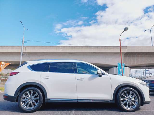 下取り・買取強化中！お客様が大事に乗って来られたお車を精一杯の気持ちを込めて買取・下取りさせて頂きます。国産・輸入車問わずトラック・バスもOKです。また不要車の引き取り・廃車て続きもお任せ下さい。