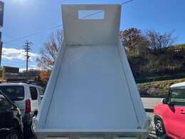 車高の低いお車でも簡単に乗せられる積載車を所有していますのでローダウンしたお車でも引取りに伺います！