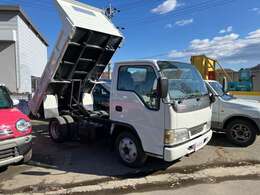 新車・中古車販売をはじめ、高価買取、整備・修理・板金・塗装・パーツ取り付け、とお客様のお困りごとにも迅速に対応できます！