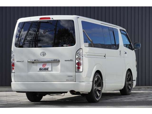 当店は、販売だけでなく買取にも自信が御座います。もちろん下取り価格にも自信が御座います。お車のお乗り換えの際には、ぜひお任せ下さい。買取だけでもOK！査定は無料です。（079-497-5401まで）