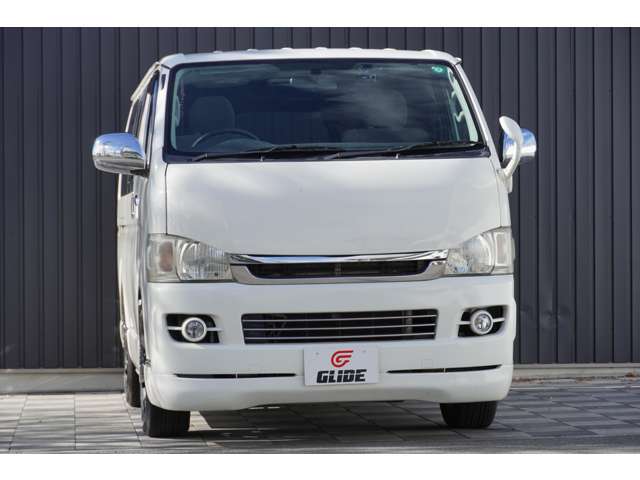 当店は厳選したお車を展示販売しており、もちろん全国販売可能です。県外販売実績も毎月多数ございます。気になる箇所や追加画像もLINEかメール対応可能です。