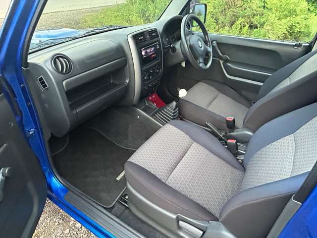 当店のお車をご覧いただきましてありがとうございます。お車についてのご質問やお見積りのご依頼、ご購入にあたってのご相談などお気軽にお問い合わせ下さい！
