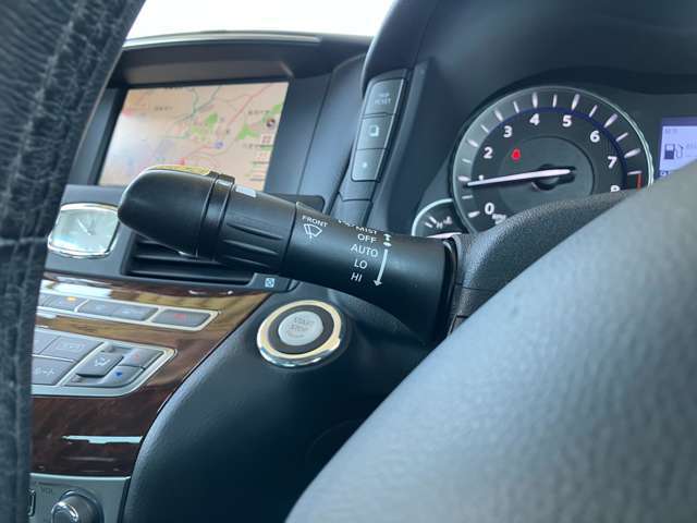 お客様のお乗り換えのお手伝いをお任せください　お客様のご状況に合わせたカーライフのご提案に自信があります