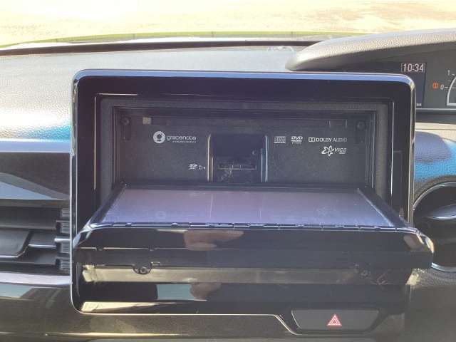 現車を見に来れないお客様には、車両状態の詳しい情報をお電話・メールにてご連絡致しております。スマートフォン、パソコンがあればリアルタイムでの対面にて映像で確認・対応もできます！