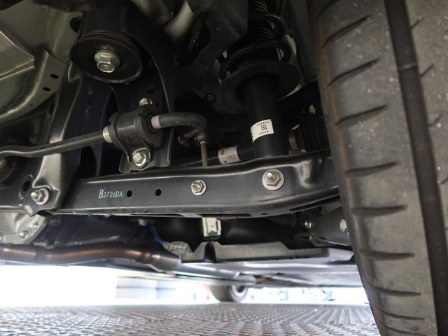 下回りがきれいなうちに、防錆加工の施工がオススメ。降雪地域はもちろん、沿岸部にお住いの方や、趣味でマリン・ウィンタースポーツをされる方にご好評いただいております。