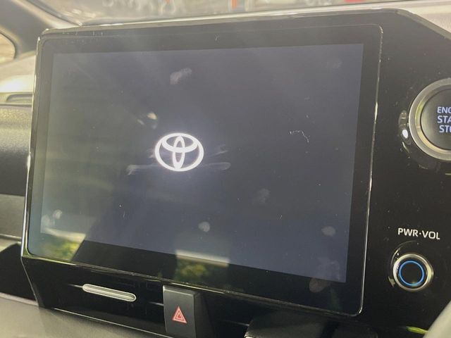 【10.5インチ　ディスプレイオーディオ】大画面のディスプレイはAppleCarPlayやAndroidAutoが利用可能。大きな画面でスマホナビアプリ等が利用いただけます♪