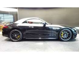 ご購入後も、十分なサポート体制を整え、この上ない安心と信頼とともに、メルセデスならではのクオリティを心ゆくまでご堪能いただけます。