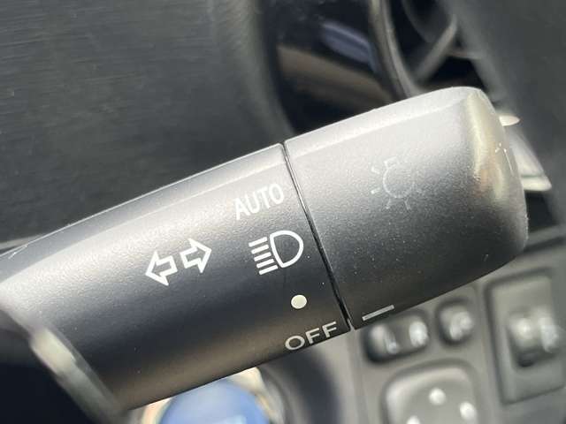 シシドモータースの本社工場には、板金工場も併設しております。職人があなたのお車を元通りに致します！