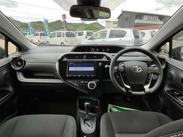 シシドモータースではお車のご購入はもちろんのこと、納車後の整備・車検や万が一の事故の際の板金修理に対しても対応が可能です。