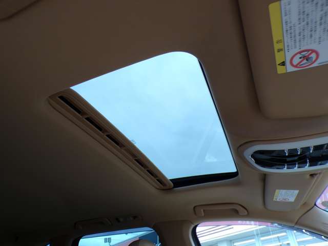 ★自社整備工場完備★メカニック3名★即日対応★セーフティーローダー（積載車）有り急なトラブルもご安心ください★修理や車検、鈑金もお任せください★万が一の事故の場合もお電話いただければご対応いたします★