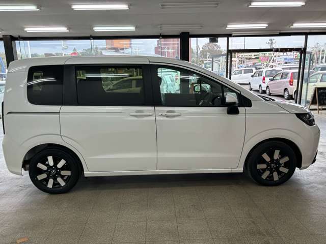 関東トップクラスの安さが売りの登録済未使用車専門店です！　　　　　ご来店頂けるお客様限定での販売となります。ご了承下さいませ。
