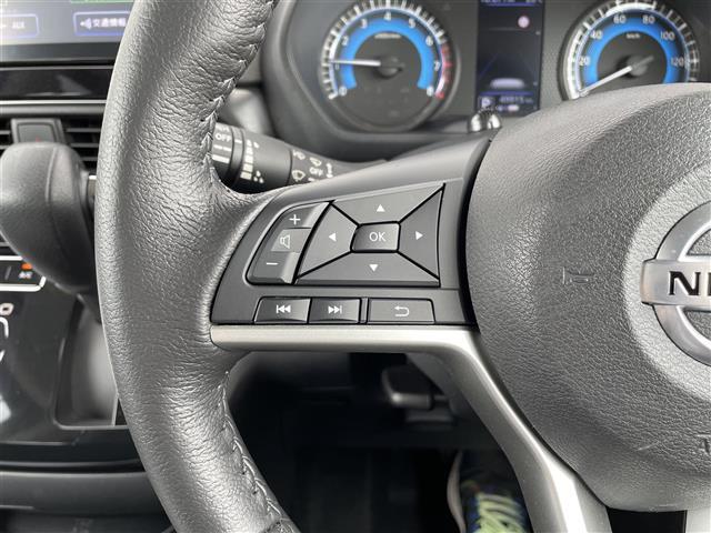 【運転席操作部】快適なドライブを楽しむための機能が装備されています！運転席から触れるので、使いやすいです！除菌プランいれていただくと、さらに清潔で安心していただけます！
