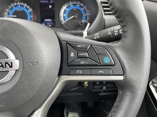 【運転席操作部】快適なドライブを楽しむための機能が装備されています！運転席から触れるので、使いやすいです！除菌プランいれていただくと、さらに清潔で安心していただけます！