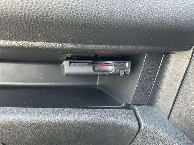 ETCで高速代の支払いもスムーズ！カードを持っていればご納車日当日からご利用いただけます。