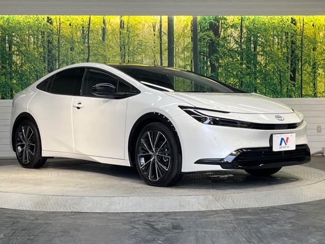 大好評のボディコーティング「弾スプラッシュコート」もご納車までに施工可能。通常のガラスコートと異なる、耐久年数6年の無機質ガラスコーティングが、ボディをキレイな状態に保ってくれます。