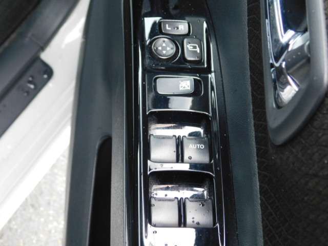 取り置き無しの早い者勝ち！中古車は一点物、同じ車両は一つもありません！気になる車両がありましたら、早めのご相談を！