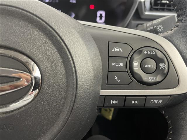 【運転席操作部】快適なドライブを楽しむための機能が装備されています！運転席から触れるので、使いやすいです！除菌プランいれていただくと、さらに清潔で安心していただけます！