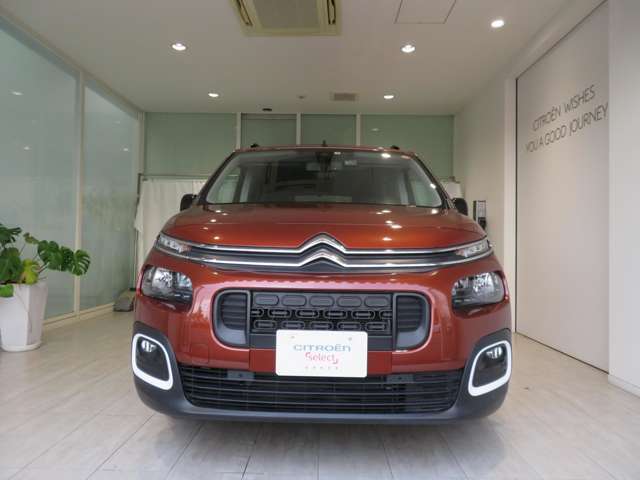 全国販売納車承ります。北海道から沖縄まで全国各地、ご自宅までお車をお届け致します。遠方にお住まいの方もお気軽にお問い合わせくださいませ。