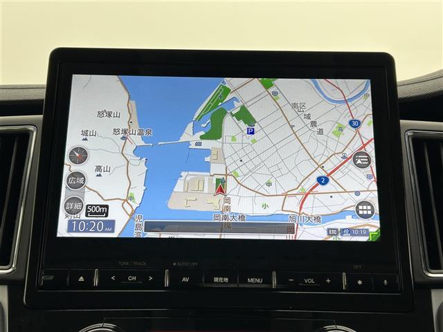 【純正10.1インチナビ】操作性、見た目、共に優れており純正プションで選べるナビです！