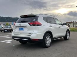 全国に店舗を展開しているのでどこでもお取り寄せが可能です！この車が気になるけど遠方だから・・・と諦める必要はありません！※別途陸送費が必要です。