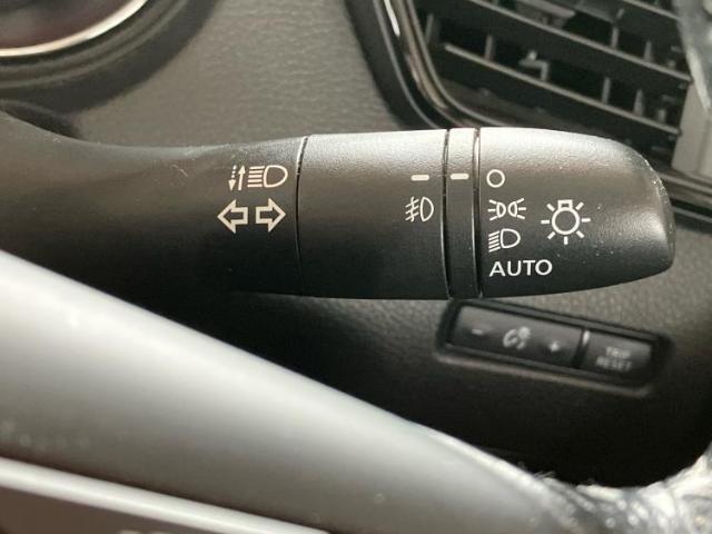 国産車から輸入車まで多様なお客様のニーズのお応えできるように、全国規模で豊富な在庫展開！車のことならWECARSへ！