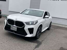 ご納車前には、BMWを熟知したメカニックによる100項目の点検・整備を行います。不具合箇所、交換時期に達している部品に関しましては、全て当社負担で交換してからのご納車となります。