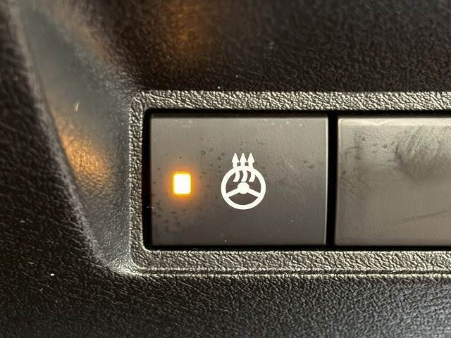 【ハンドルヒーター】寒い日に役立つクルマの装備のひとつ