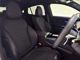 万一故障した場合も、ご購入後2年間、走行距離にかかわらず適用される保証をご用意。大きな安心をご提供いたします。