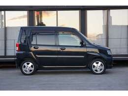 当店ホームページhttps://thephoenix.co.jpをご覧ください。